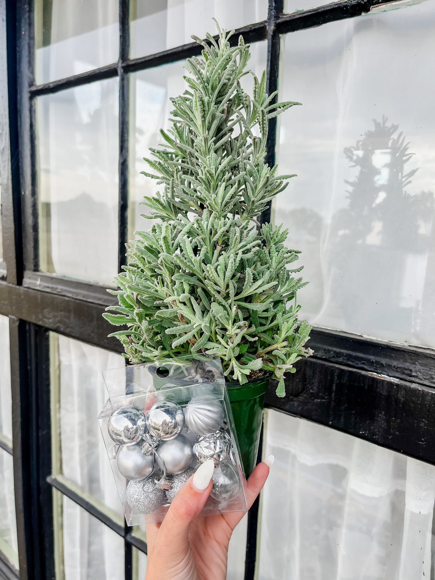 Lavender Tree With Complimentary Silver Ornaments